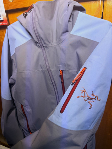 2013 mint condition arc teryx - 2013, arc'teryx