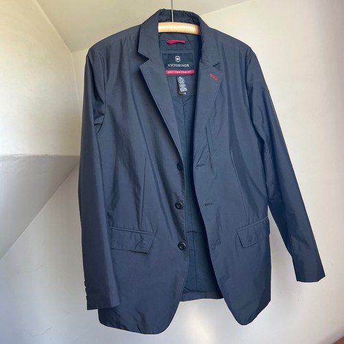 Victorinox swiss army jacket - swiss,
